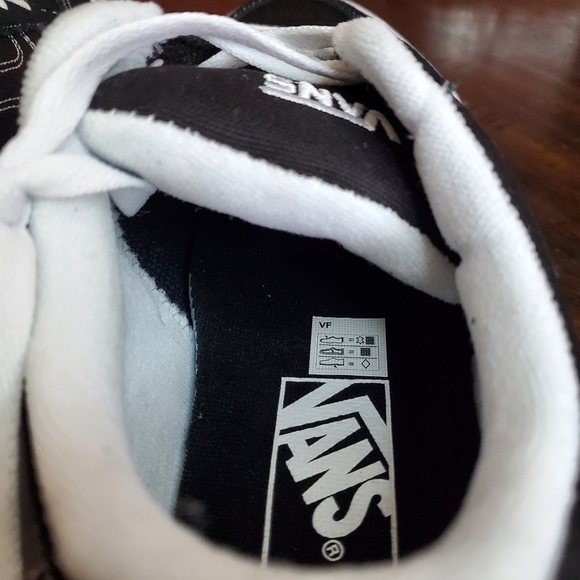 Vans Bearcat Black/White Men Size 8, equivalent to Women Size 9.5 - Picture 9 of 11